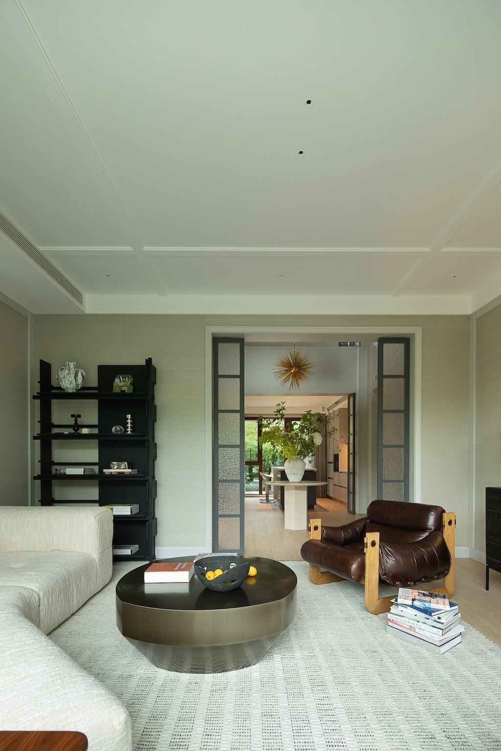 Biệt thự 400m2 ở ngoại ô "chữa lành" với vườn hoa cẩm tú cầu- Ảnh 11.