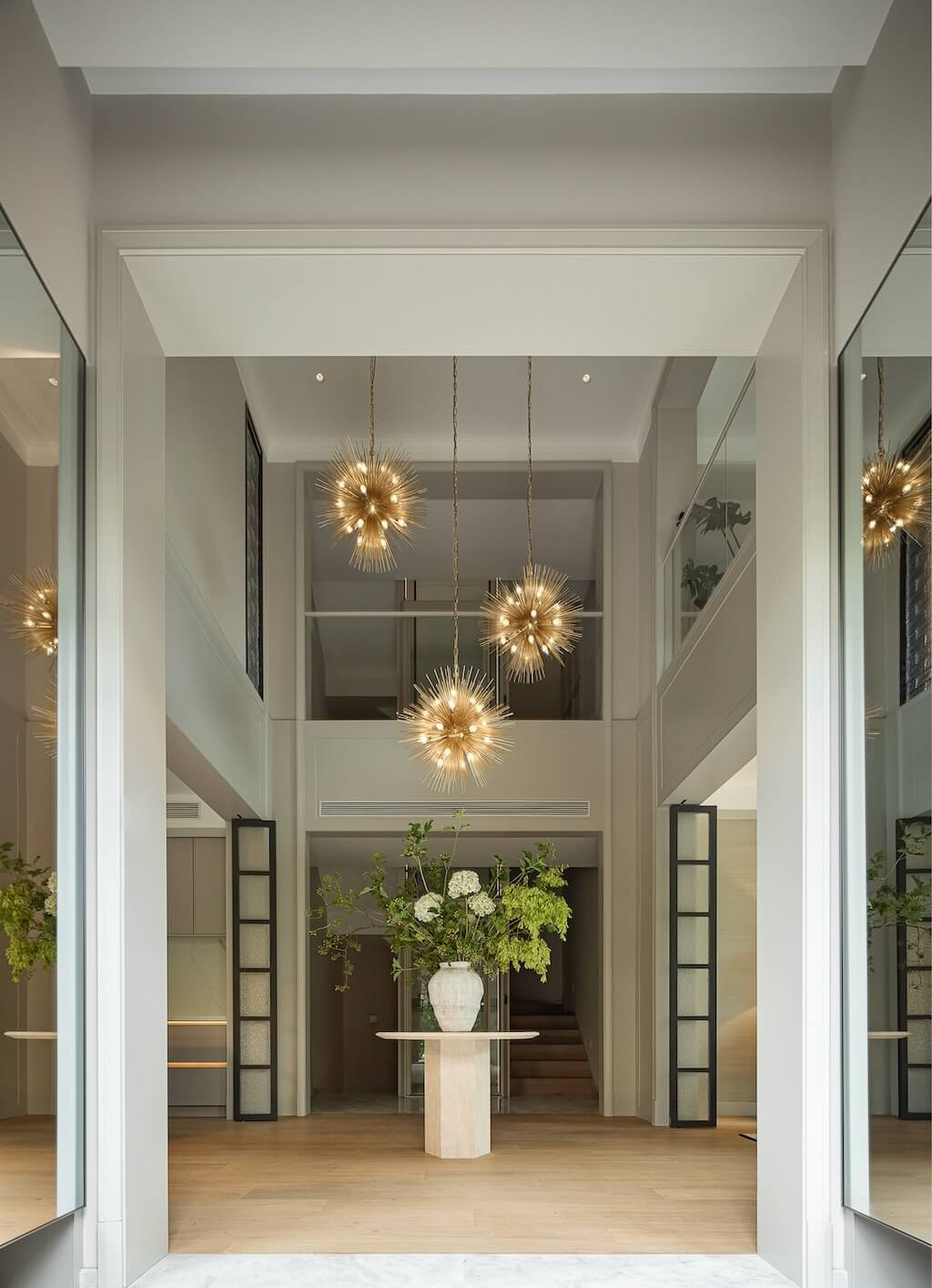 Biệt thự 400m2 ở ngoại ô "chữa lành" với vườn hoa cẩm tú cầu- Ảnh 8.