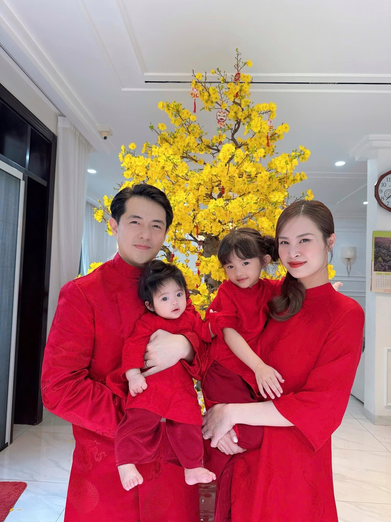 Cơ ngơi của Đông Nhi - Ông Cao Thắng- Ảnh 2.