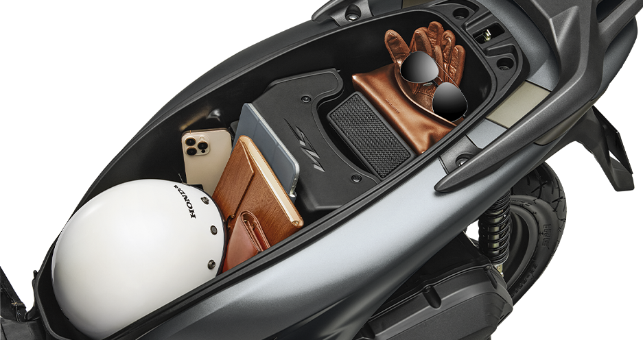 Honda SH 2026 có gì mới? Giá từ 78 triệu đồng, màn hình TFT, sạc USB-C và loạt công nghệ chưa từng xuất hiện- Ảnh 5. Honda SH 2026 có gì mới? Giá từ 78 triệu đồng, màn hình TFT, sạc USB-C và loạt công nghệ chưa từng xuất hiện- Ảnh 5.