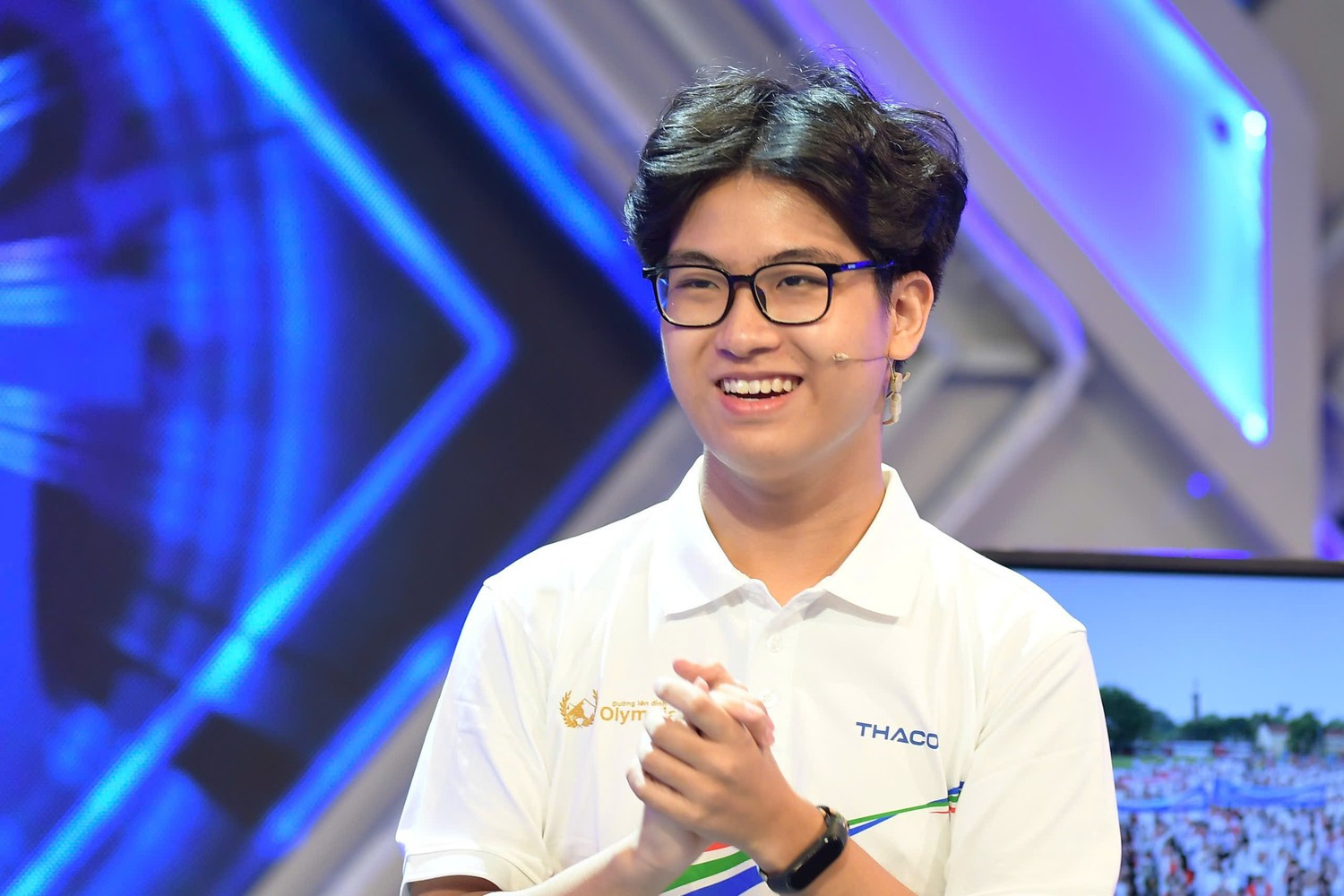 Quán quân Olympia 2025 trở thành MC- Ảnh 2.