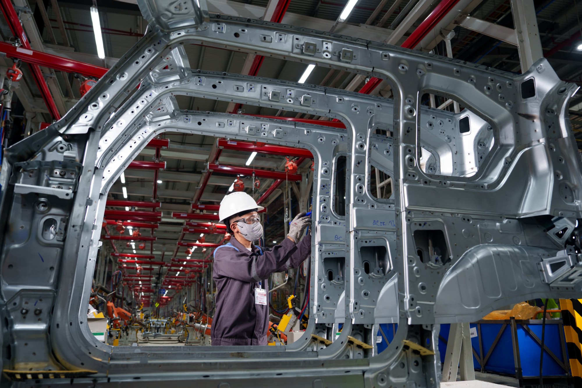 Tân CEO VinMetal: Thành viên của gia tộc họ Đỗ giữ ngôi 'vua thép' một thời, từng bắt tay THACO muốn làm thép ô tô nhưng bất thành- Ảnh 3. Tân CEO VinMetal: Thành viên của gia tộc họ Đỗ giữ ngôi 'vua thép' một thời, từng bắt tay THACO muốn làm thép ô tô nhưng bất thành- Ảnh 3.