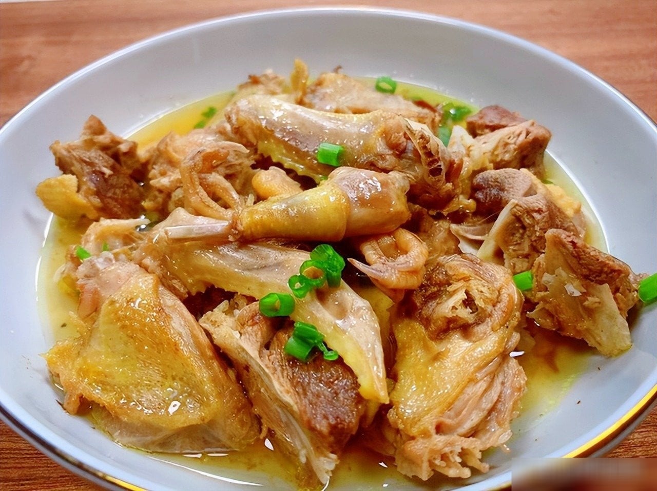 145949loai-thit-bo-cau-5-1459-1764822669346-1764822669521861153096