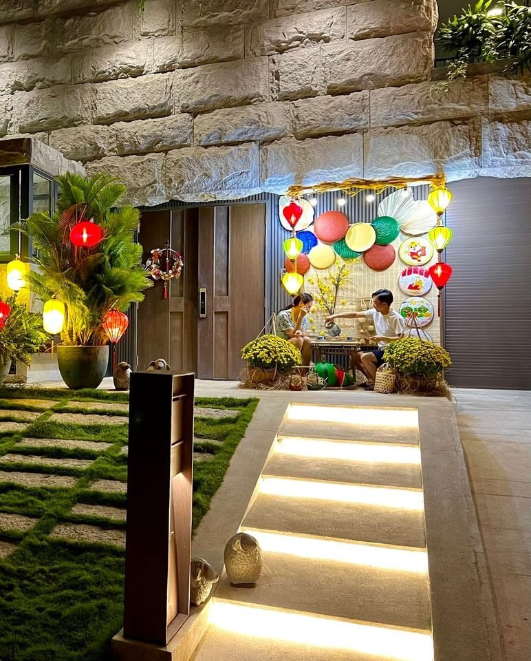 Cơ ngơi của "đại gia phố núi" Cường Đô La - Ảnh 5. Cơ ngơi của "đại gia phố núi" Cường Đô La - Ảnh 5.