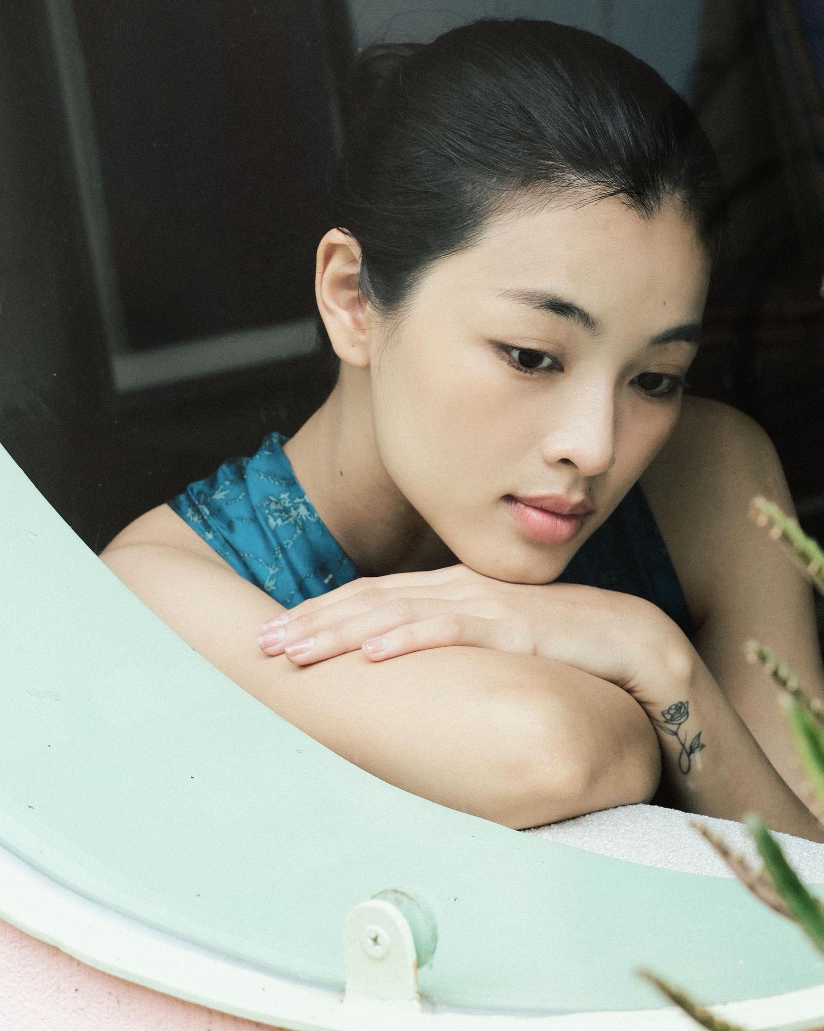 Vbiz có mỹ nhân đẹp đến mức được ví như Thư Kỳ, gì cũng có nhưng mãi không thể bật lên- Ảnh 3.