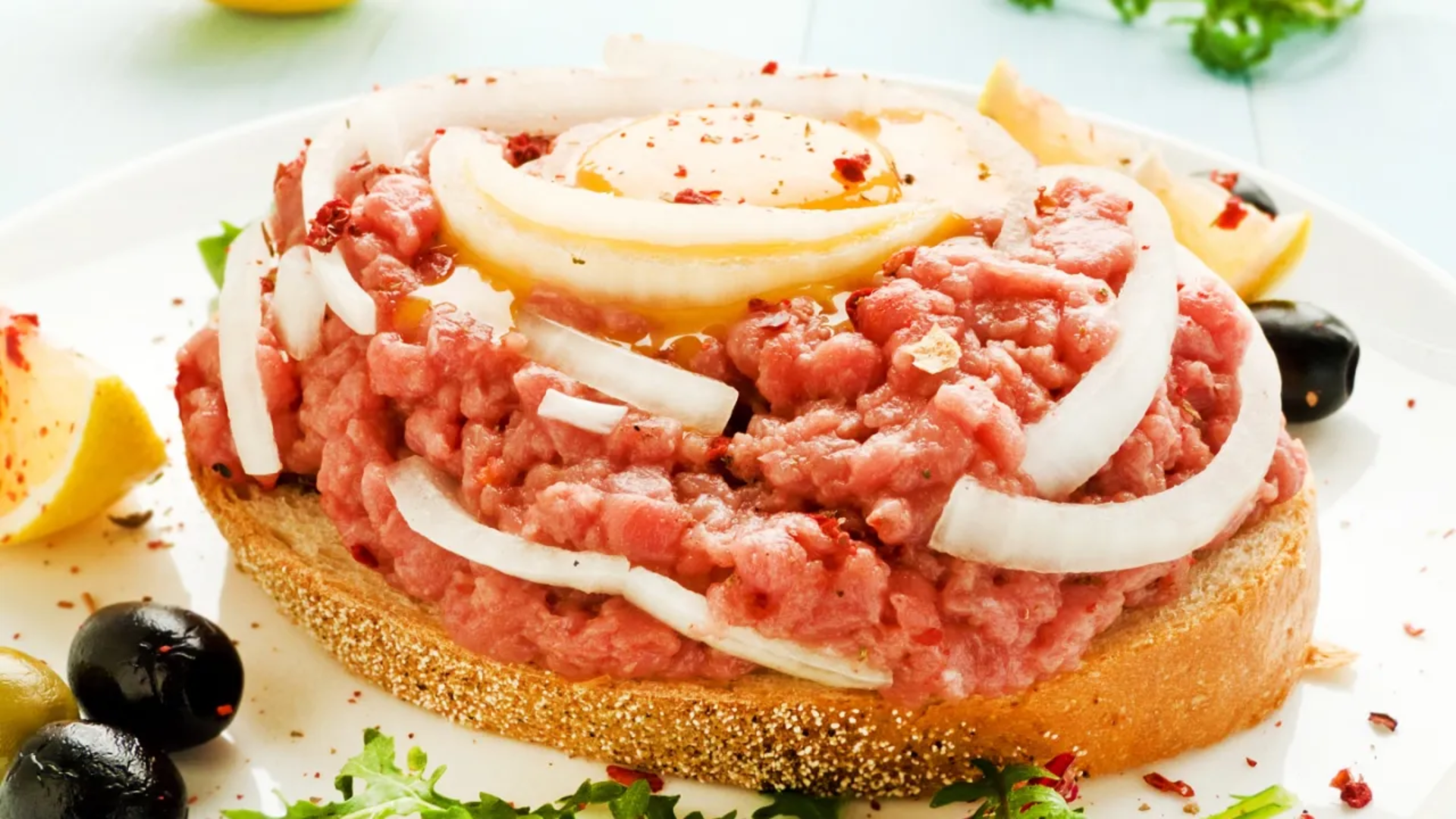 cannibal-sandwich-1764822660153-17648226603972063123239