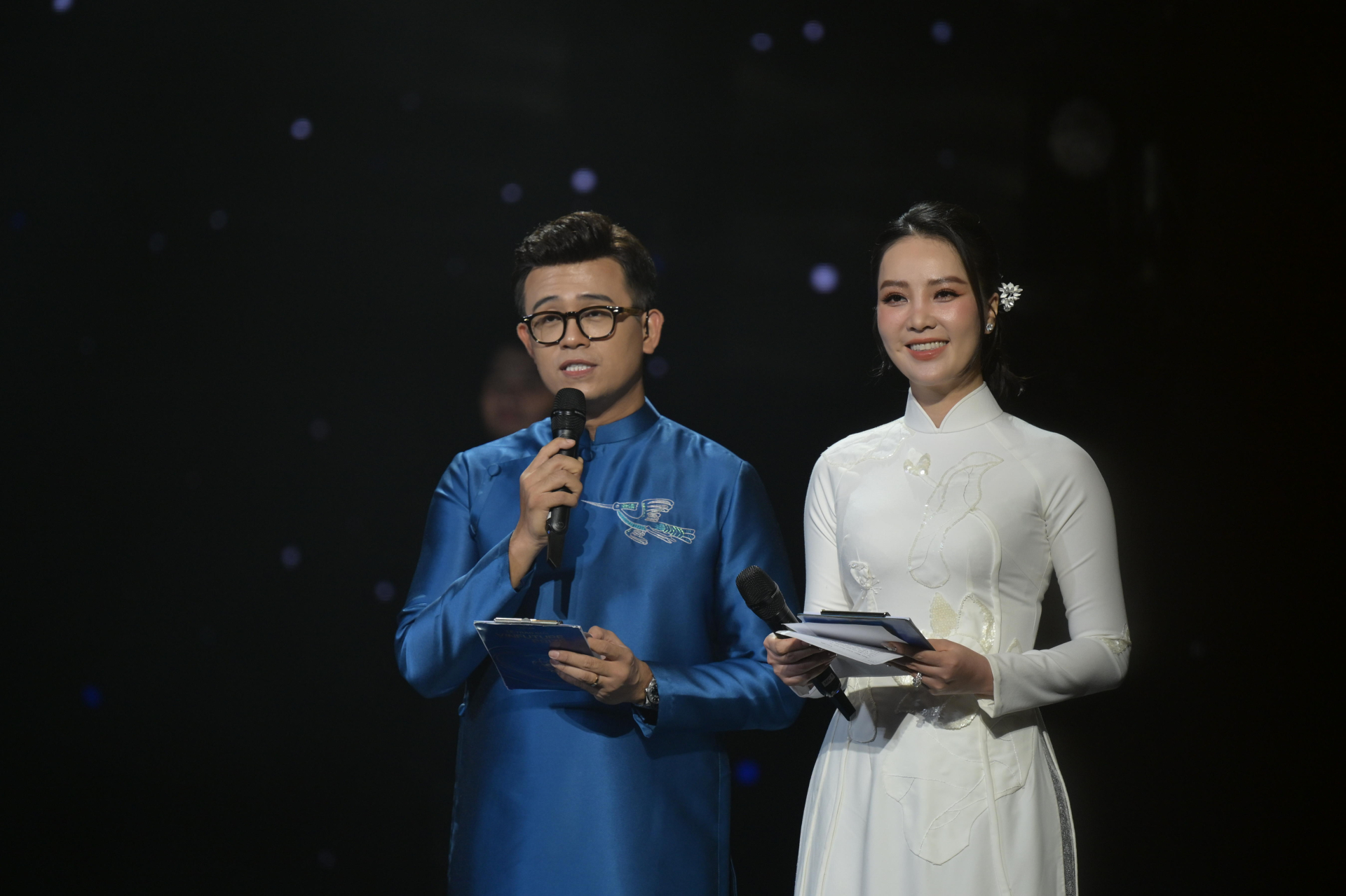 dsc8799-205833-1764949845671-17649498462011734804017