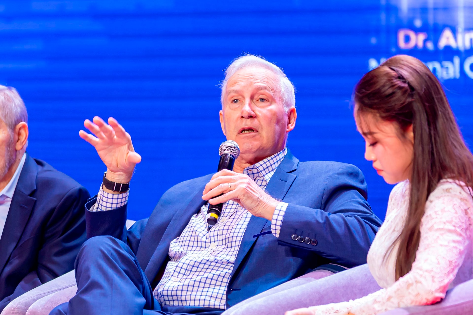 4 nhà khoa học nhận giải 3 triệu USD của VinFuture: Từ nghiên cứu bị đánh giá “vô lý” đến phát kiến giảm 90% nguy cơ mắc 1 loại ung thư mang tính toàn cầu- Ảnh 6. 4 nhà khoa học nhận giải 3 triệu USD của VinFuture: Từ nghiên cứu bị đánh giá “vô lý” đến phát kiến giảm 90% nguy cơ mắc 1 loại ung thư mang tính toàn cầu- Ảnh 6.