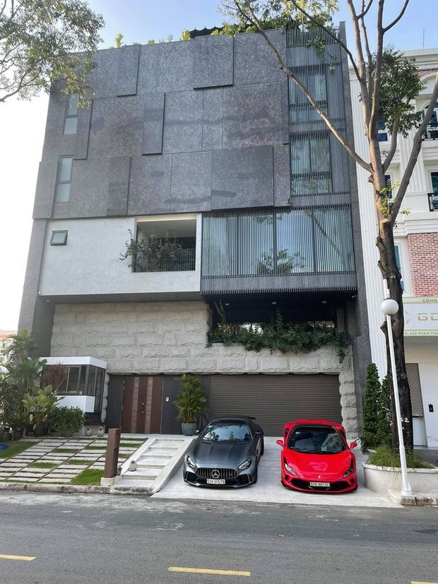 Cơ ngơi của "đại gia phố núi" Cường Đô La - Ảnh 3. Cơ ngơi của "đại gia phố núi" Cường Đô La - Ảnh 3.