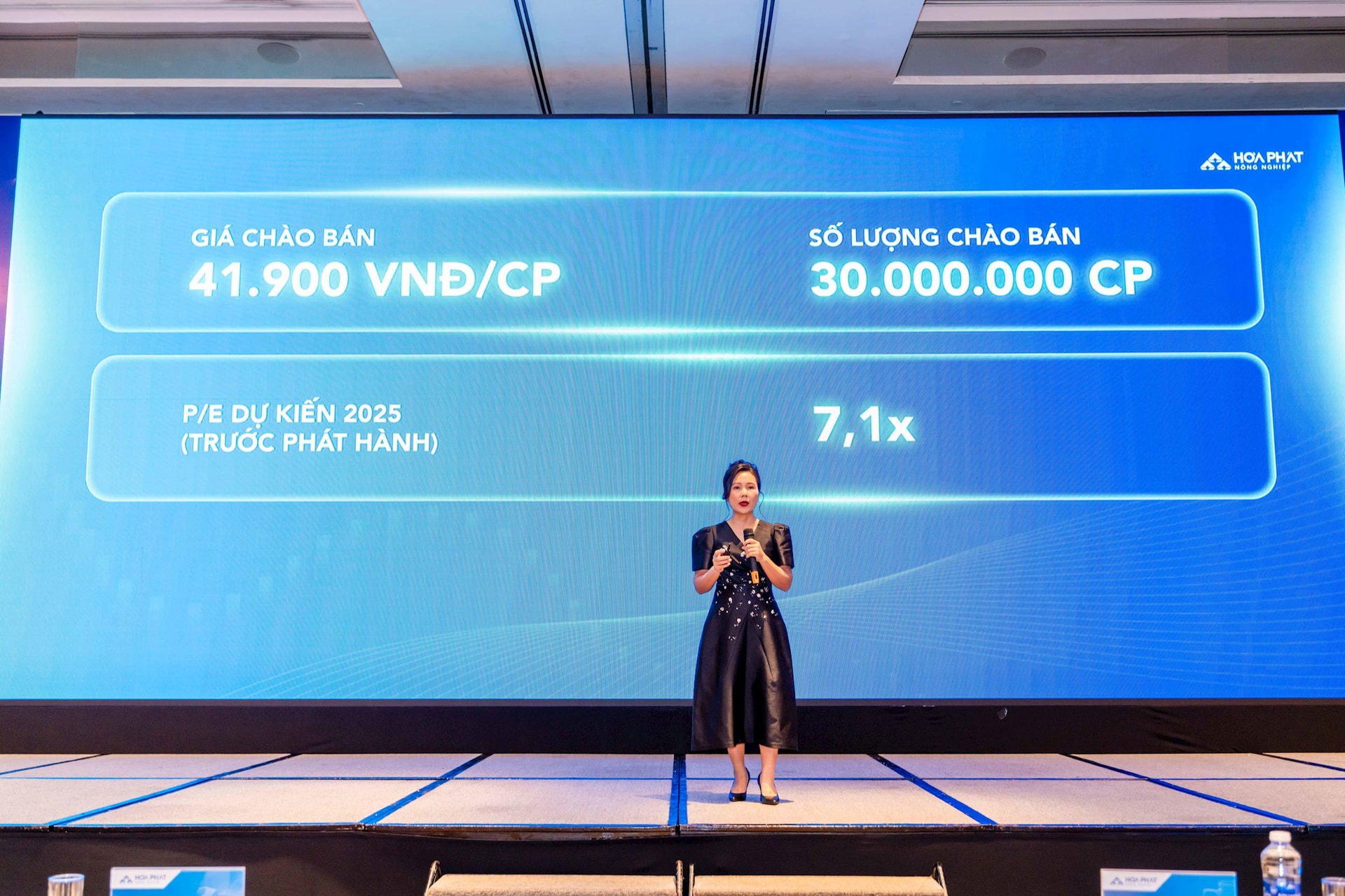 Nông nghiệp Hòa Phát sẽ trả cổ tức tiền mặt tỷ lệ 38,5%, không nuôi gà trắng và chưa bán trứng vào miền Nam- Ảnh 2.